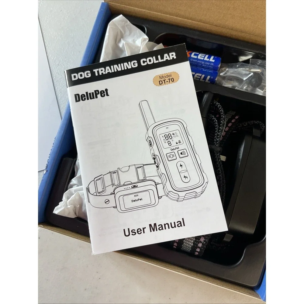 DeluPet DT-70 Dog Training Collar with Remote‎ NEW Open Box never used